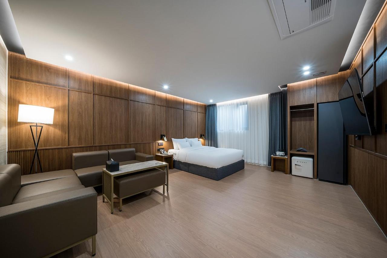Brown Dot Hotel Pyeonghwa Plaza Mokpo Exteriér fotografie