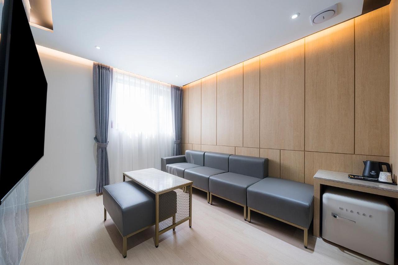 Brown Dot Hotel Pyeonghwa Plaza Mokpo Exteriér fotografie