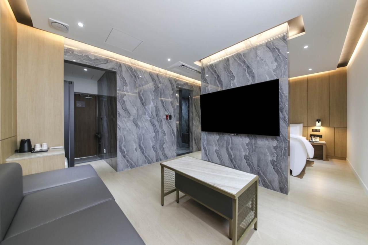 Brown Dot Hotel Pyeonghwa Plaza Mokpo Exteriér fotografie