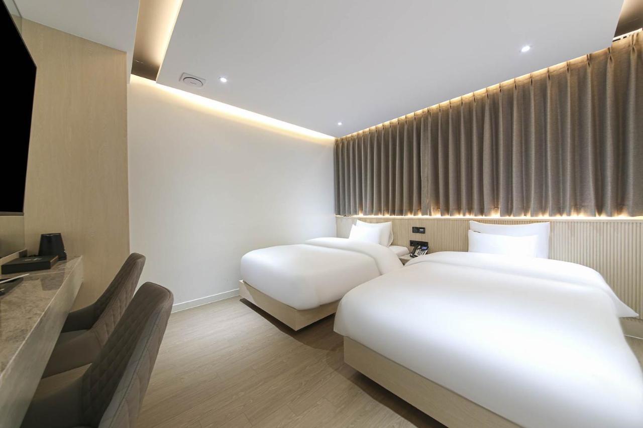 Brown Dot Hotel Pyeonghwa Plaza Mokpo Exteriér fotografie