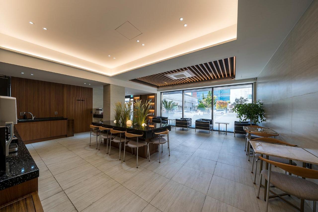 Brown Dot Hotel Pyeonghwa Plaza Mokpo Exteriér fotografie