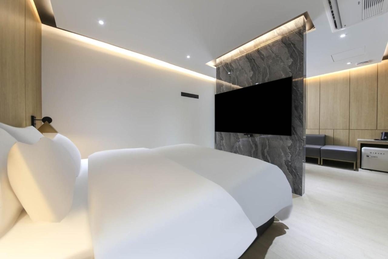 Brown Dot Hotel Pyeonghwa Plaza Mokpo Exteriér fotografie