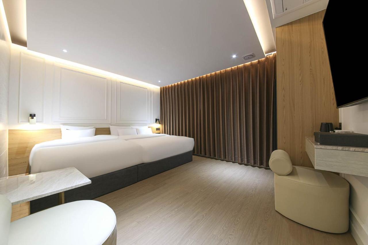 Brown Dot Hotel Pyeonghwa Plaza Mokpo Exteriér fotografie